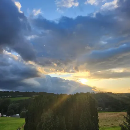 Le Point Du Jour Hébergement de vacances *