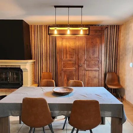 Le Point Du Jour بيت للعطل La Grandville